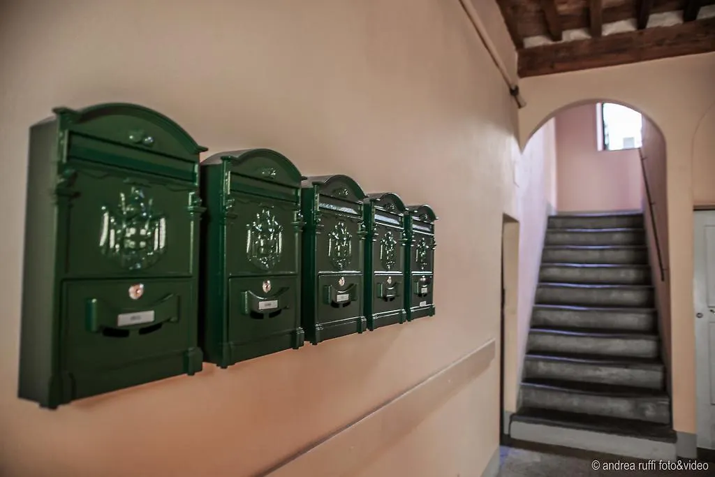 Apartment Il Rifugio Degli Innamorati...Di Lucca Italy