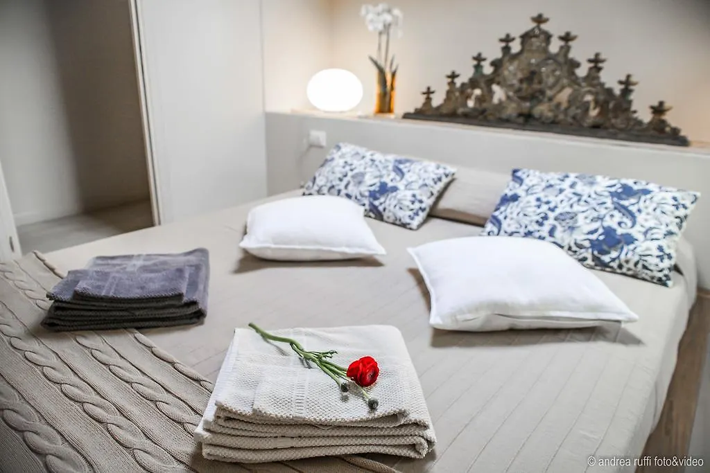 Apartamento Il Rifugio Degli Innamorati...Di Lucca