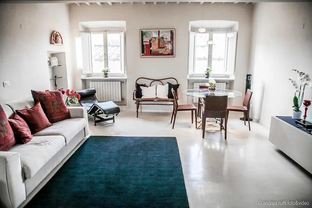 Apartamento Il Rifugio Degli Innamorati...Di Lucca